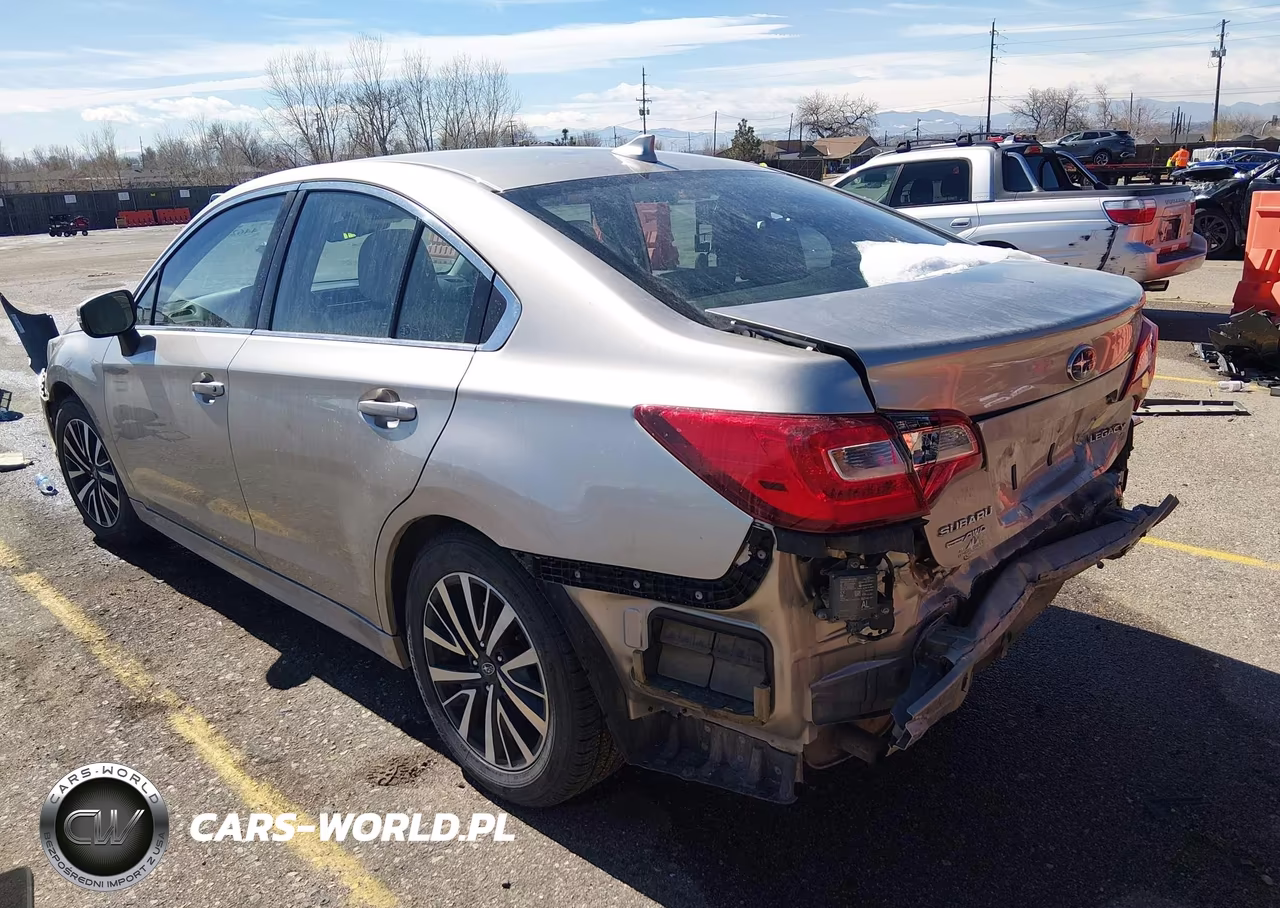 2018 Subaru Legacy 2.5I Premium VIN:4S3BNAF62J3029642 - 3