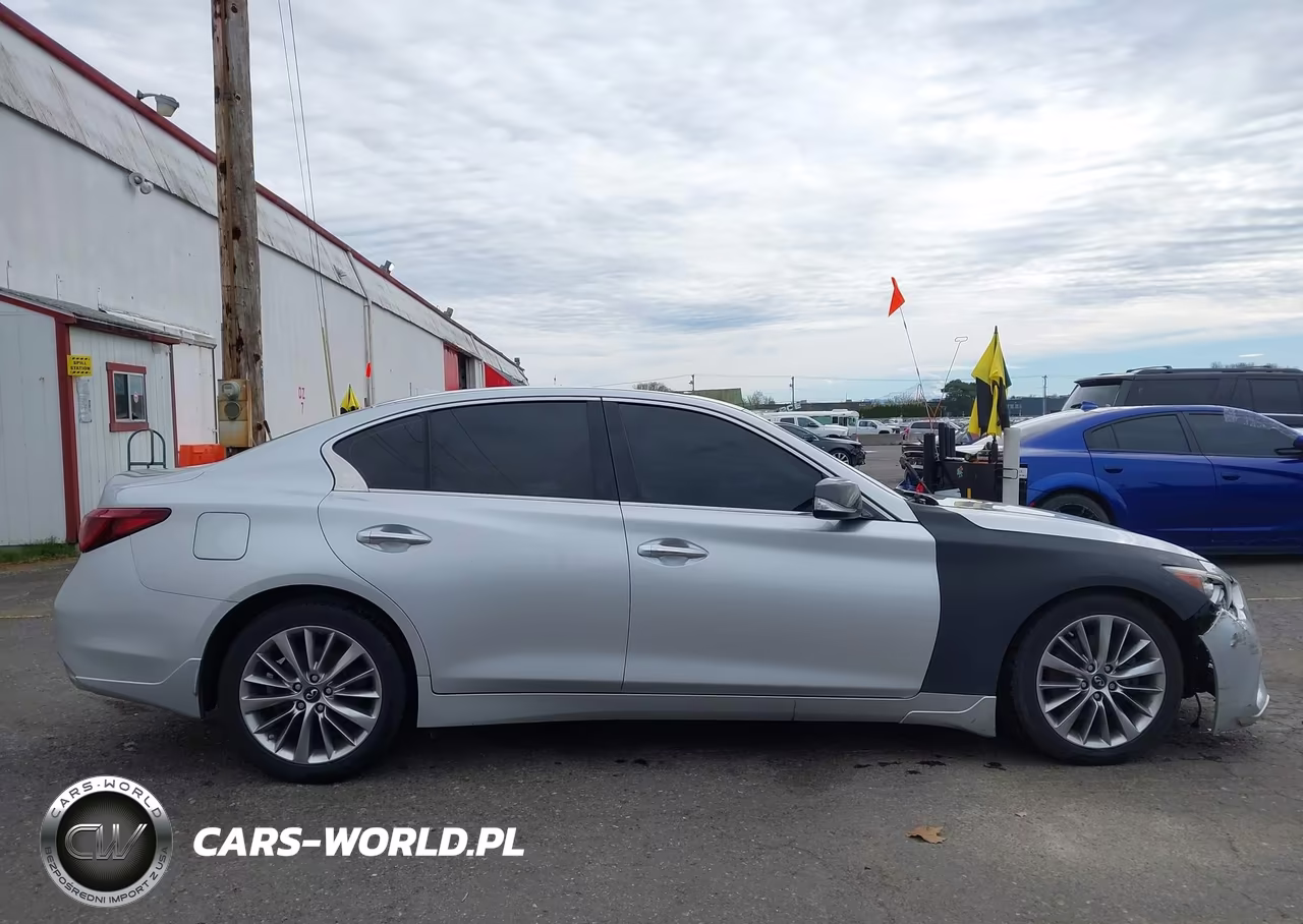 2018 Infiniti Q50 3.0T Luxe VIN:JN1EV7AR2JM431983 - 12