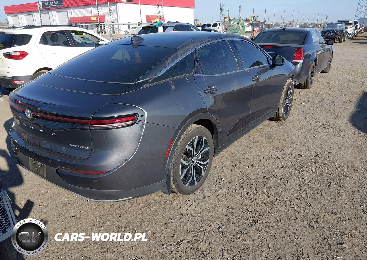 2023 Toyota Crown Limited VIN:JTDAAAAF3P3016924 - 4