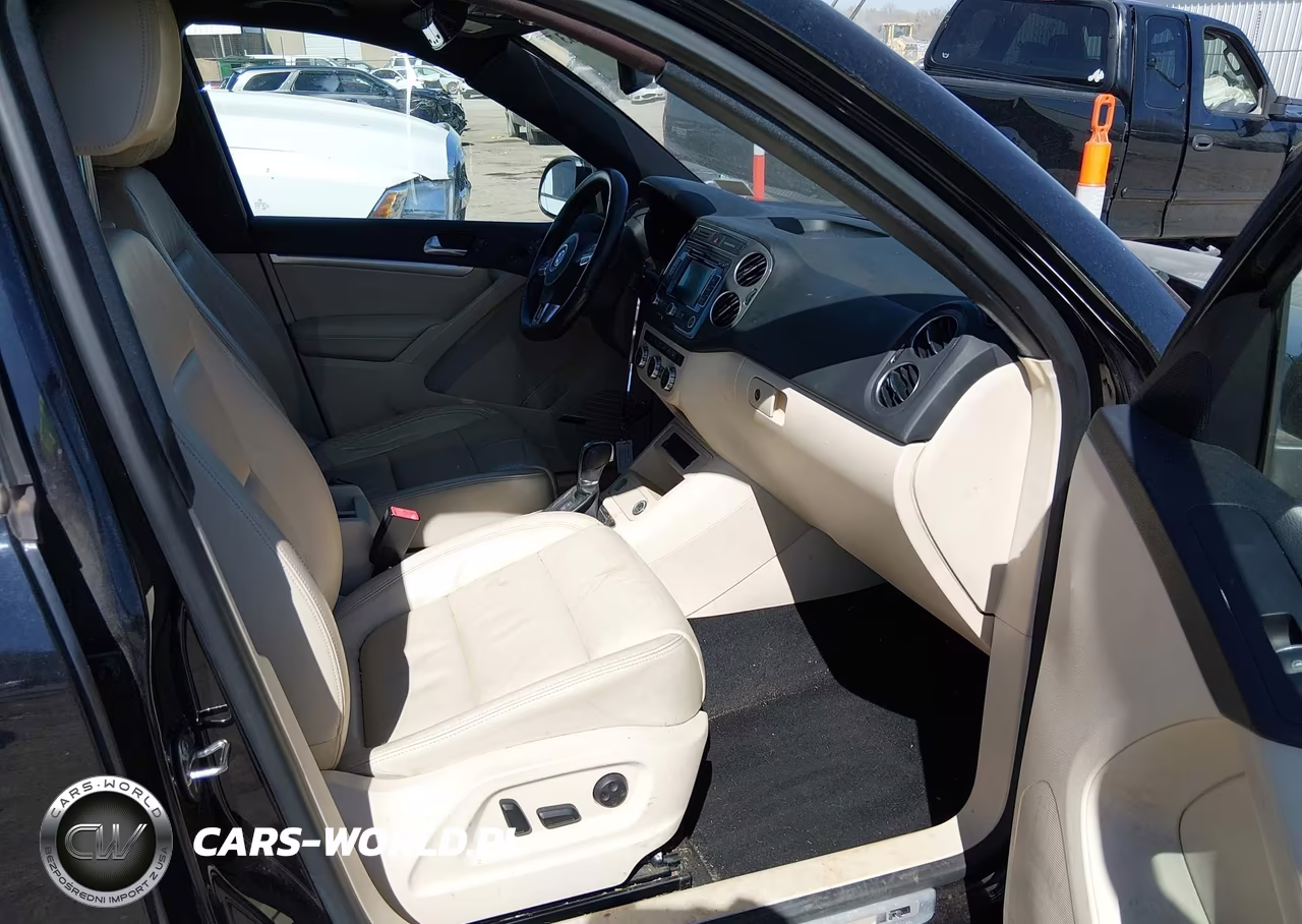 2014 Volkswagen Tiguan R-Line VIN:WVGAV3AX6EW013418 - 5