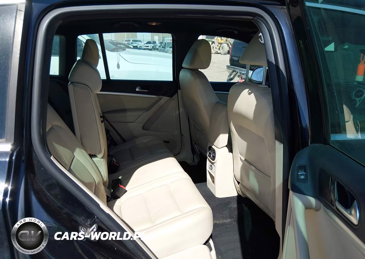 2014 Volkswagen Tiguan R-Line VIN:WVGAV3AX6EW013418 - 8