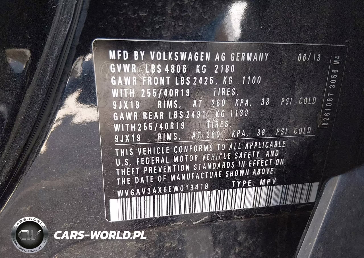 2014 Volkswagen Tiguan R-Line VIN:WVGAV3AX6EW013418 - 9