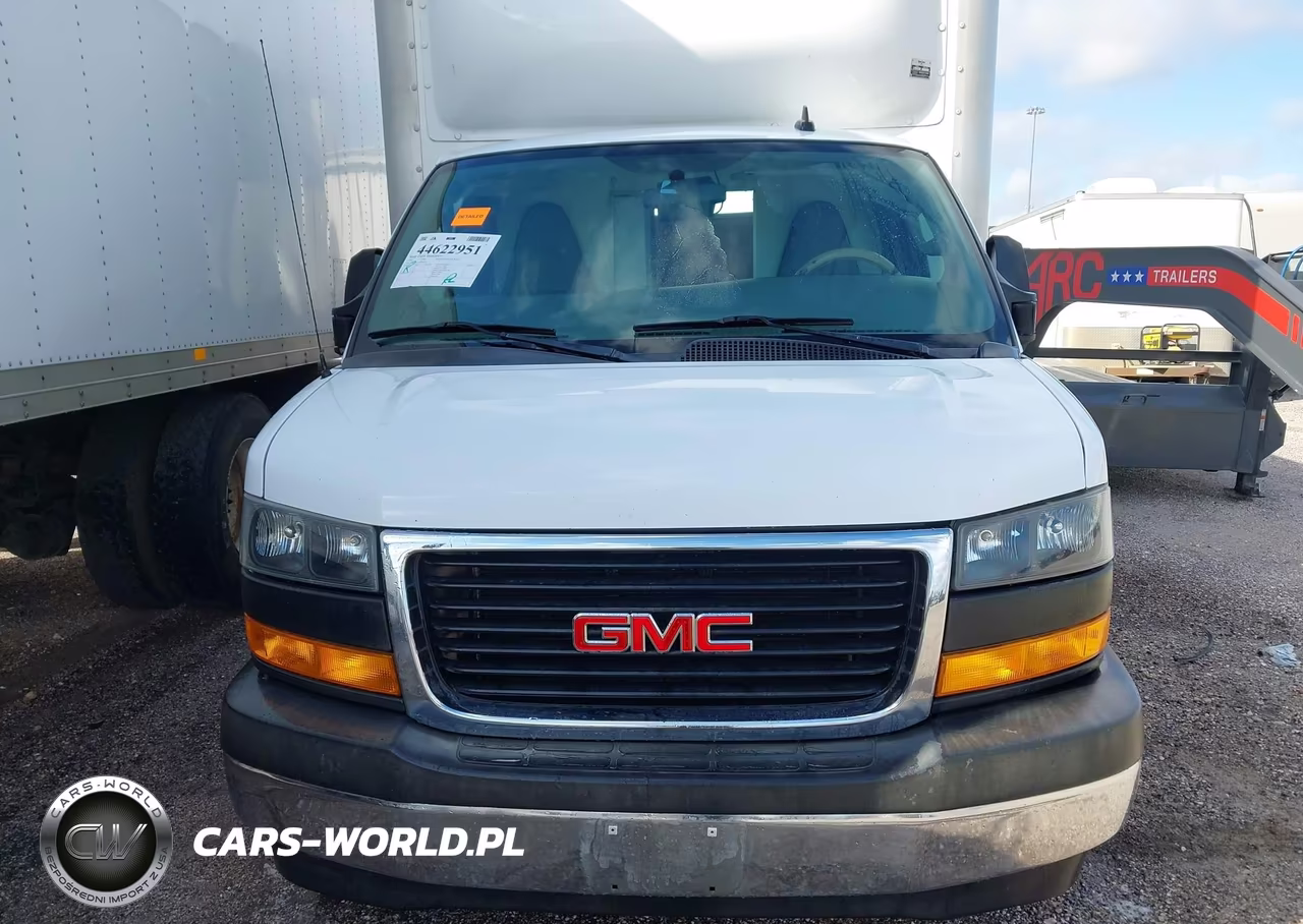 2018 GMC Savana Cutaway Work Van VIN:7GZ37TCG9JN005479 - 12
