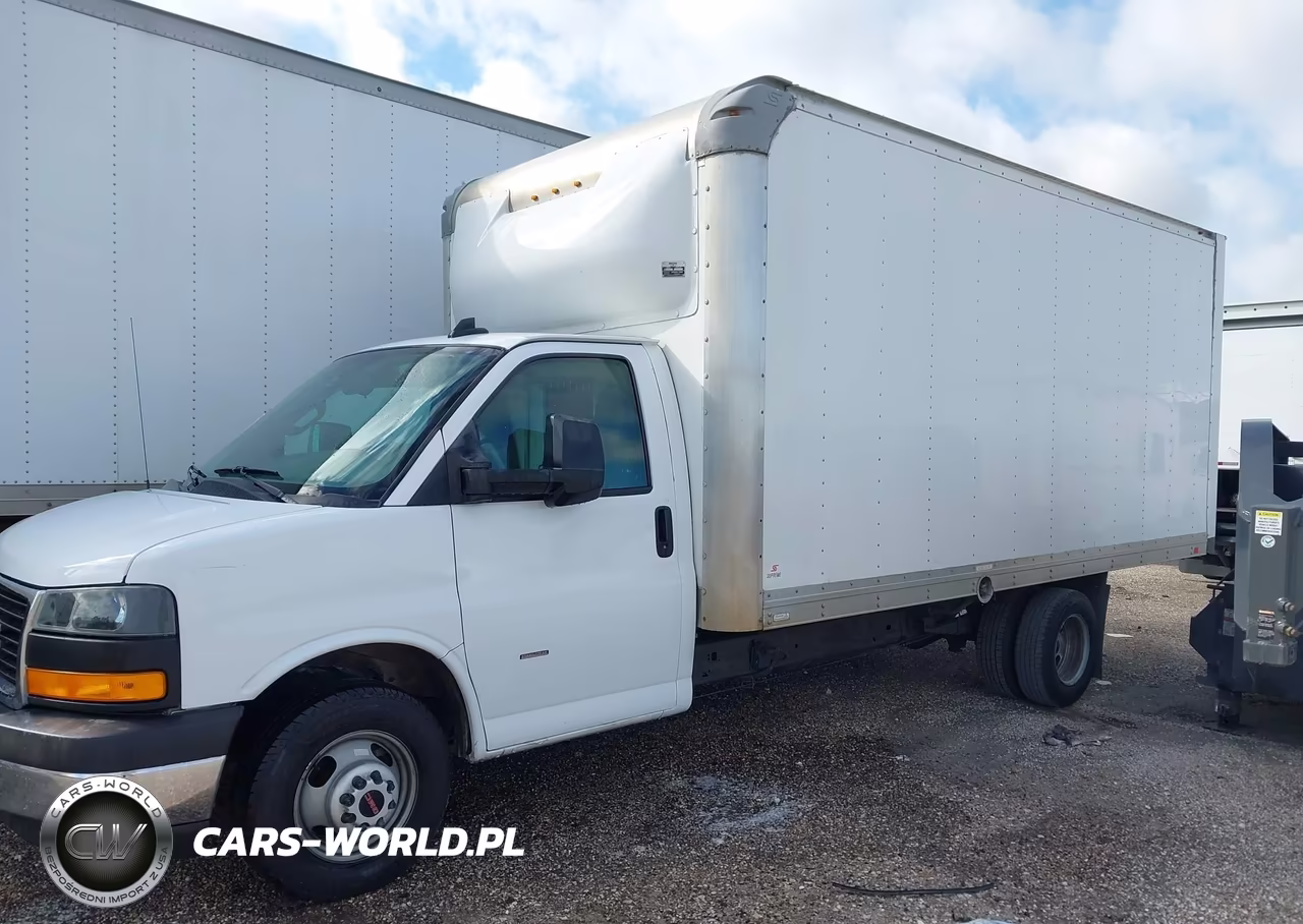 2018 GMC Savana Cutaway Work Van VIN:7GZ37TCG9JN005479 - 14