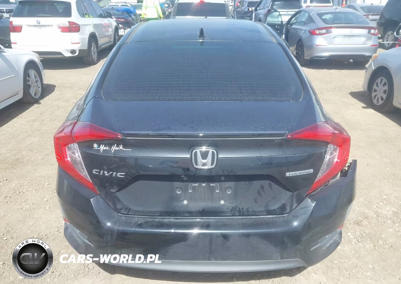 2016 Honda Civic Touring VIN:2HGFC1F95GH647062 - 16