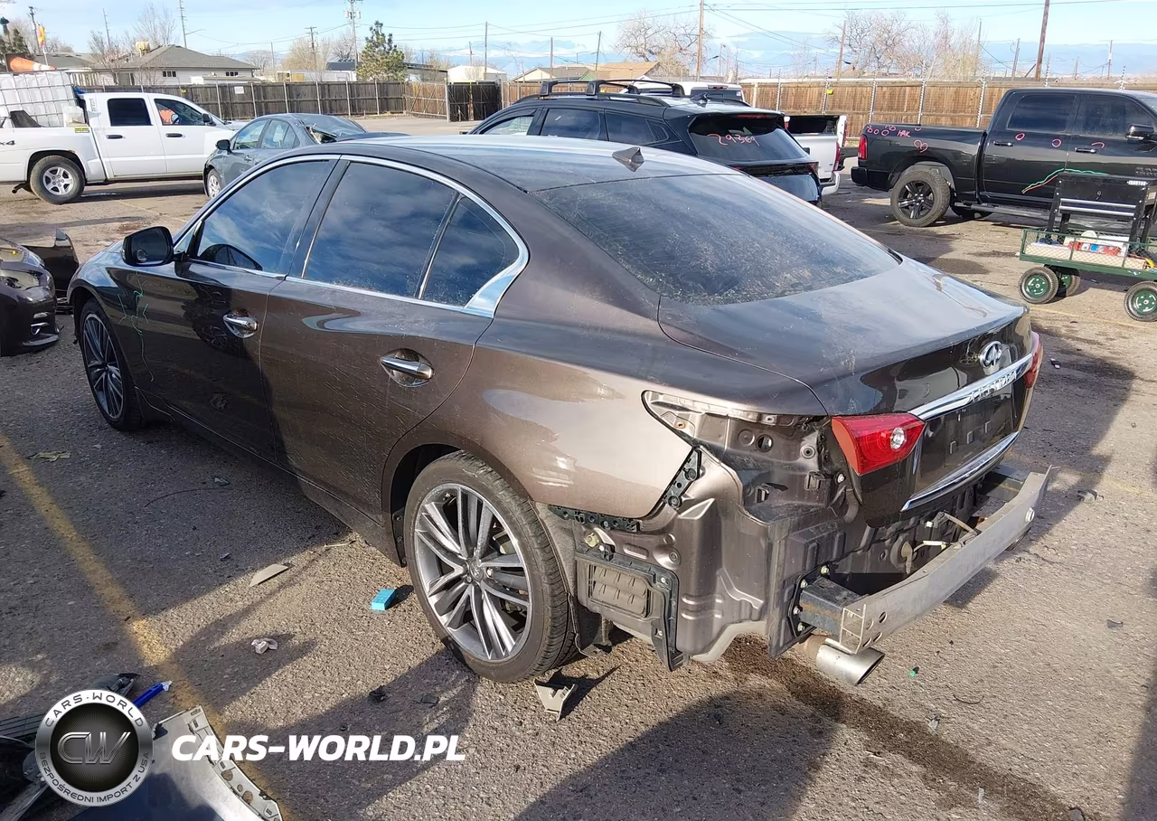 2015 Infiniti Q50 Premium VIN:JN1BV7AR4FM391500 - 3