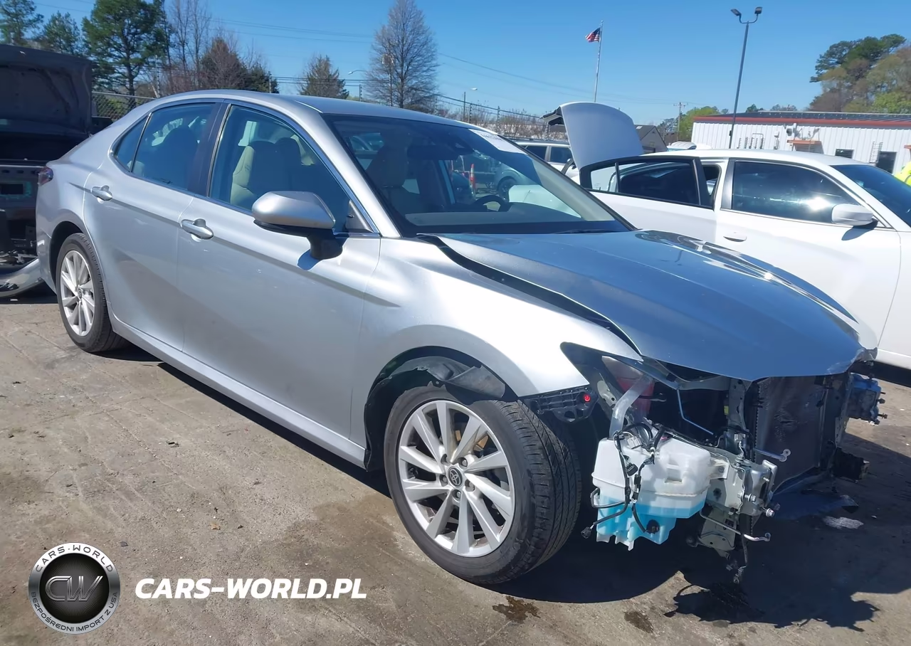 2023 Toyota Camry Le