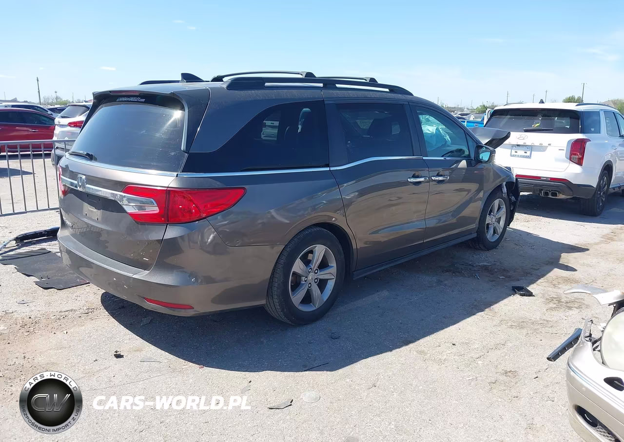 2018 Honda Odyssey Ex-L VIN:5FNRL6H75JB077226 - 4
