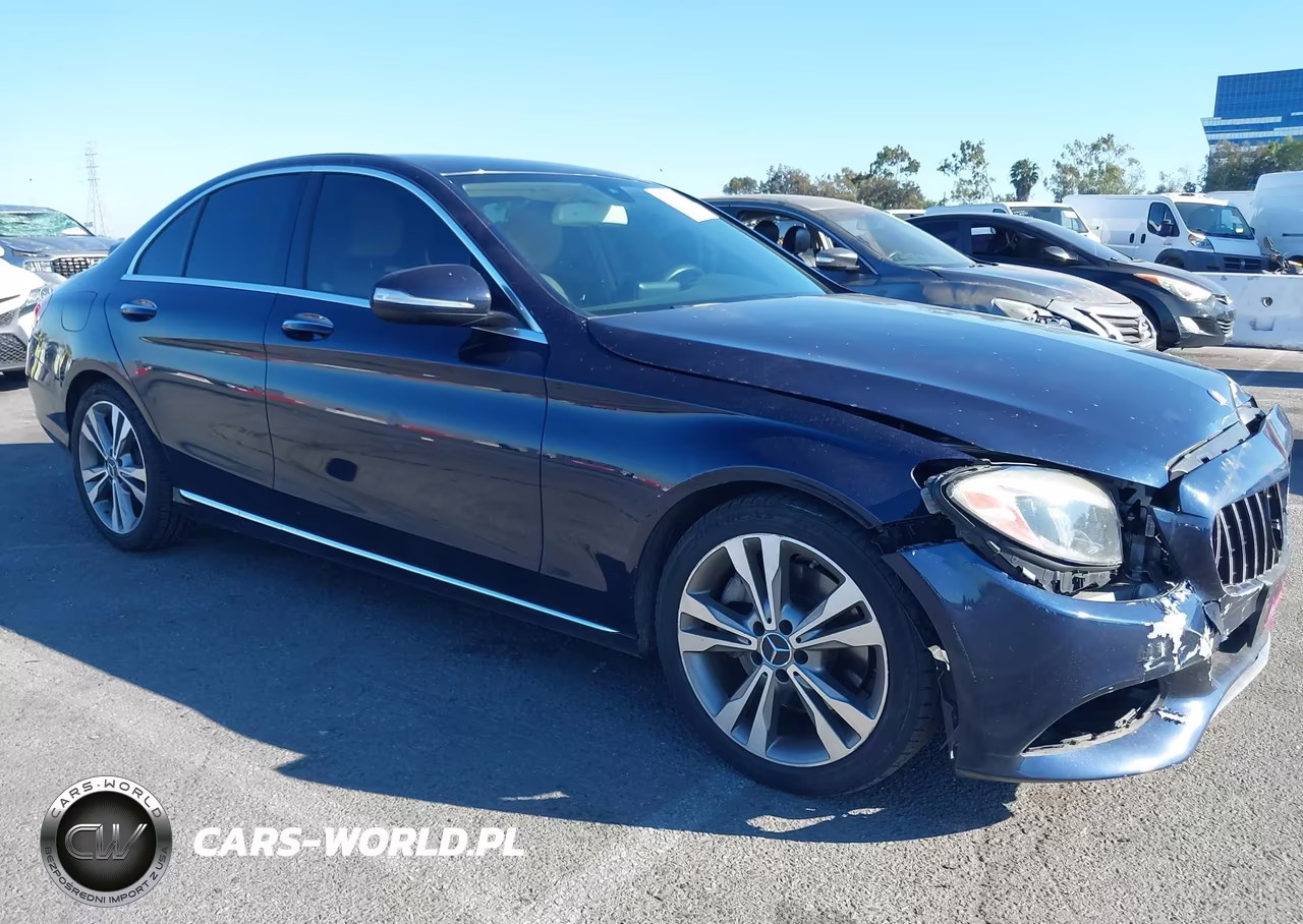 2015 Mercedes-Benz C 300