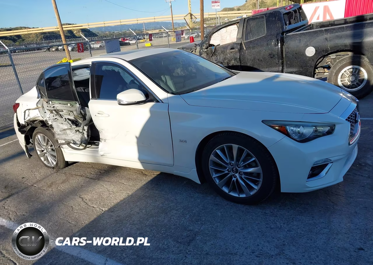 2018 Infiniti Q50 3.0T Luxe VIN:JN1EV7AP1JM363562 - 13