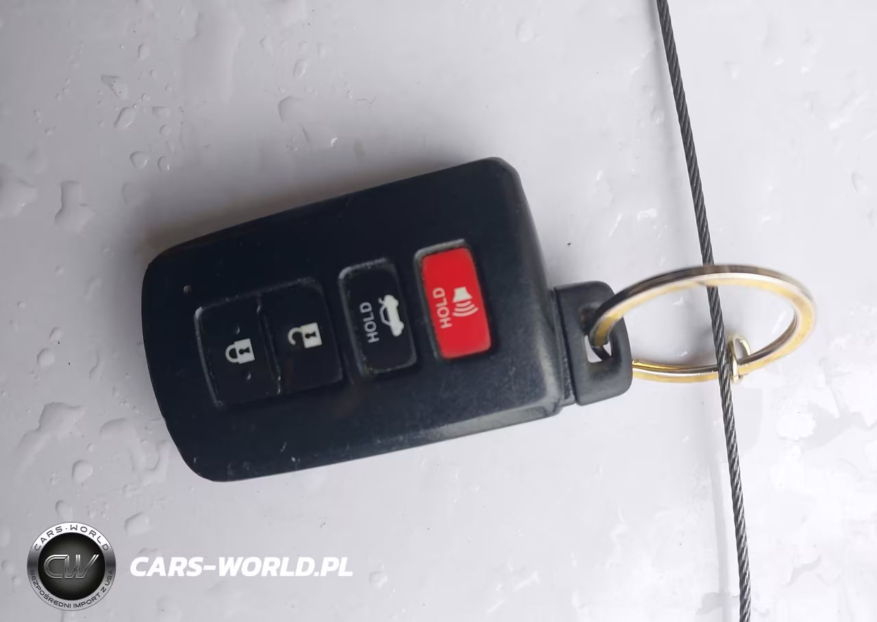 2015 Toyota Camry Hybrid Le VIN:4T1BD1FK2FU174287 - 11