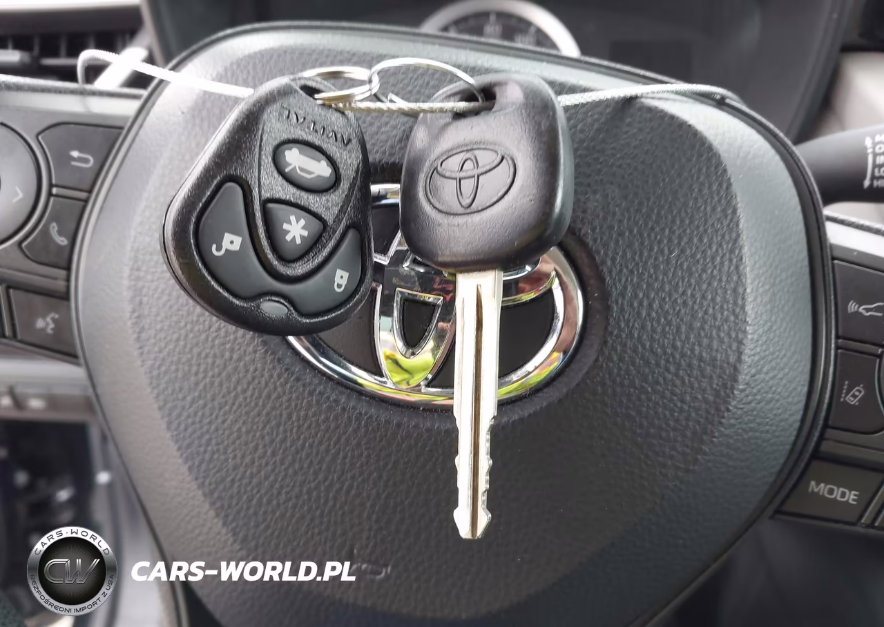 2020 Toyota Corolla L VIN:5YFDPRAE3LP022984 - 11