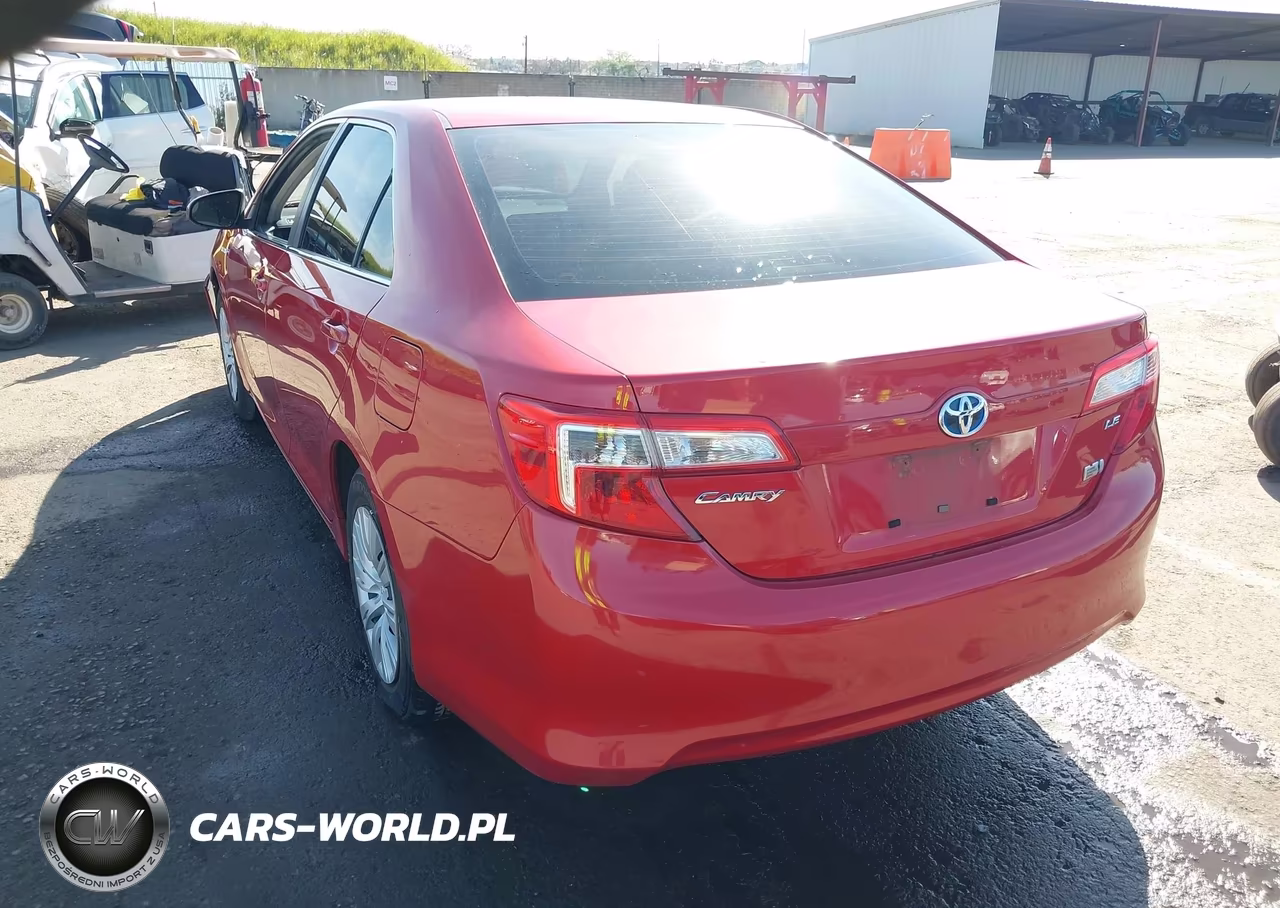 2013 Toyota Camry Hybrid Le VIN:4T1BD1FK1DU087168 - 3