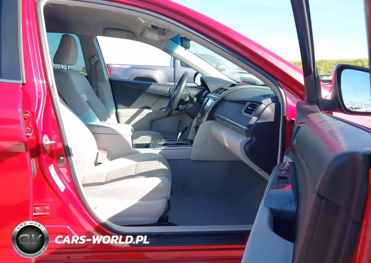 2013 Toyota Camry Hybrid Le VIN:4T1BD1FK1DU087168 - 5