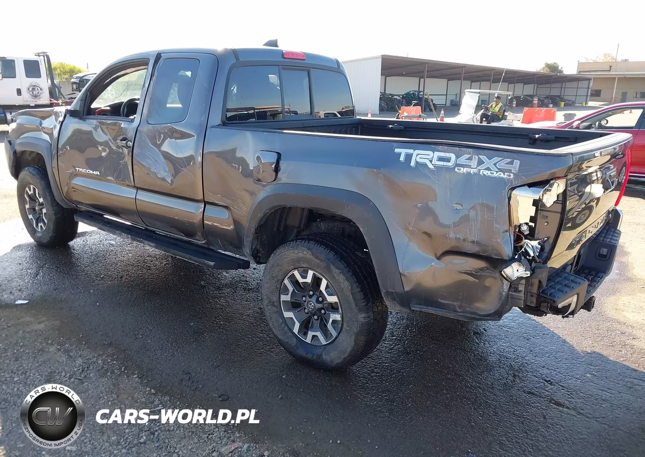 2017 Toyota Tacoma Trd Off Road VIN:5TFSZ5AN5HX046898 - 3