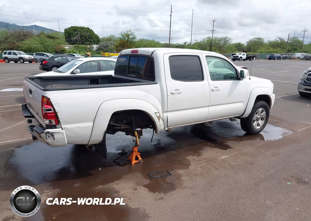 2007 Toyota Tacoma Prerunner V6 VIN:5TEJU62N27Z436024 - 4