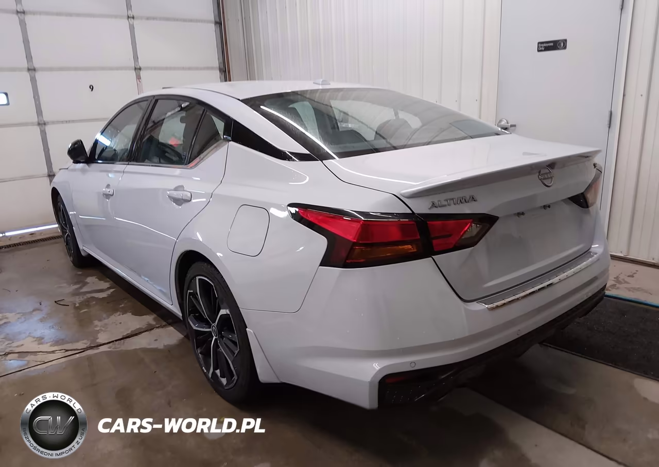 2023 Nissan Altima Sr Fwd VIN:1N4BL4CVXPN318712 - 3