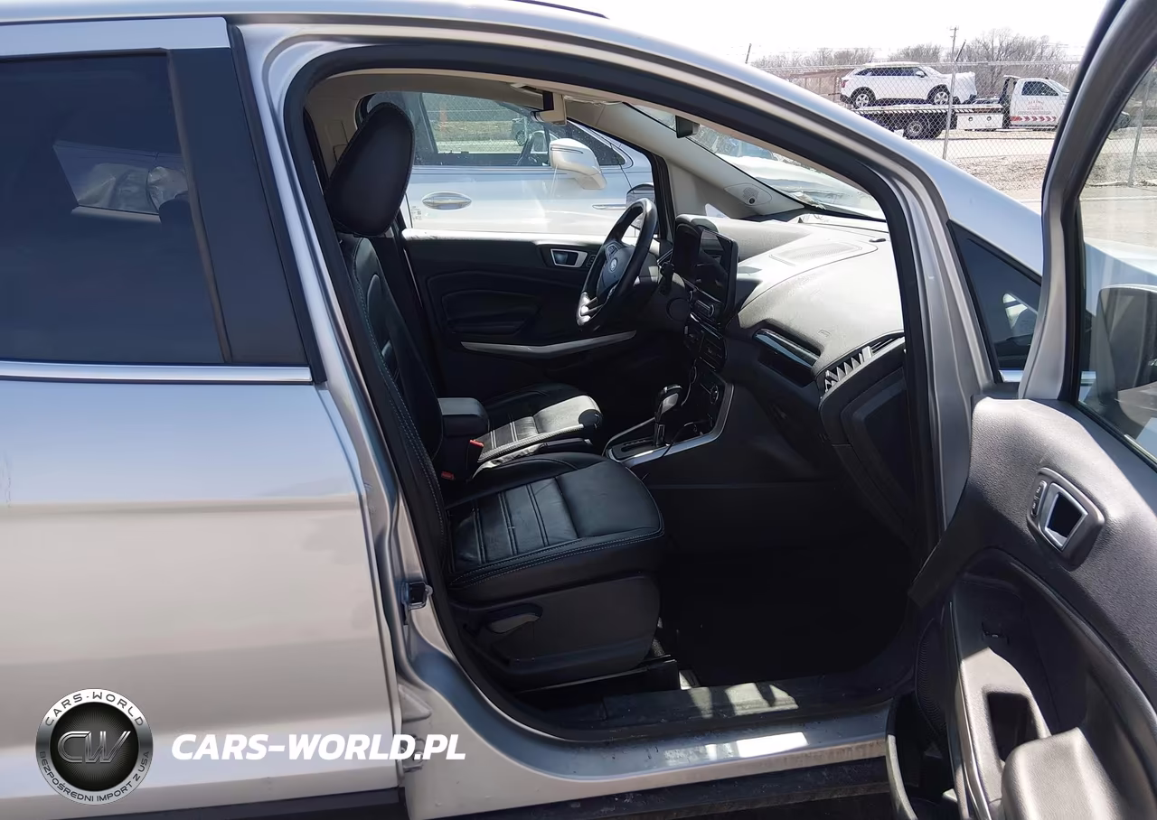 2018 Ford Ecosport Titanium VIN:MAJ6P1WL6JC233741 - 5