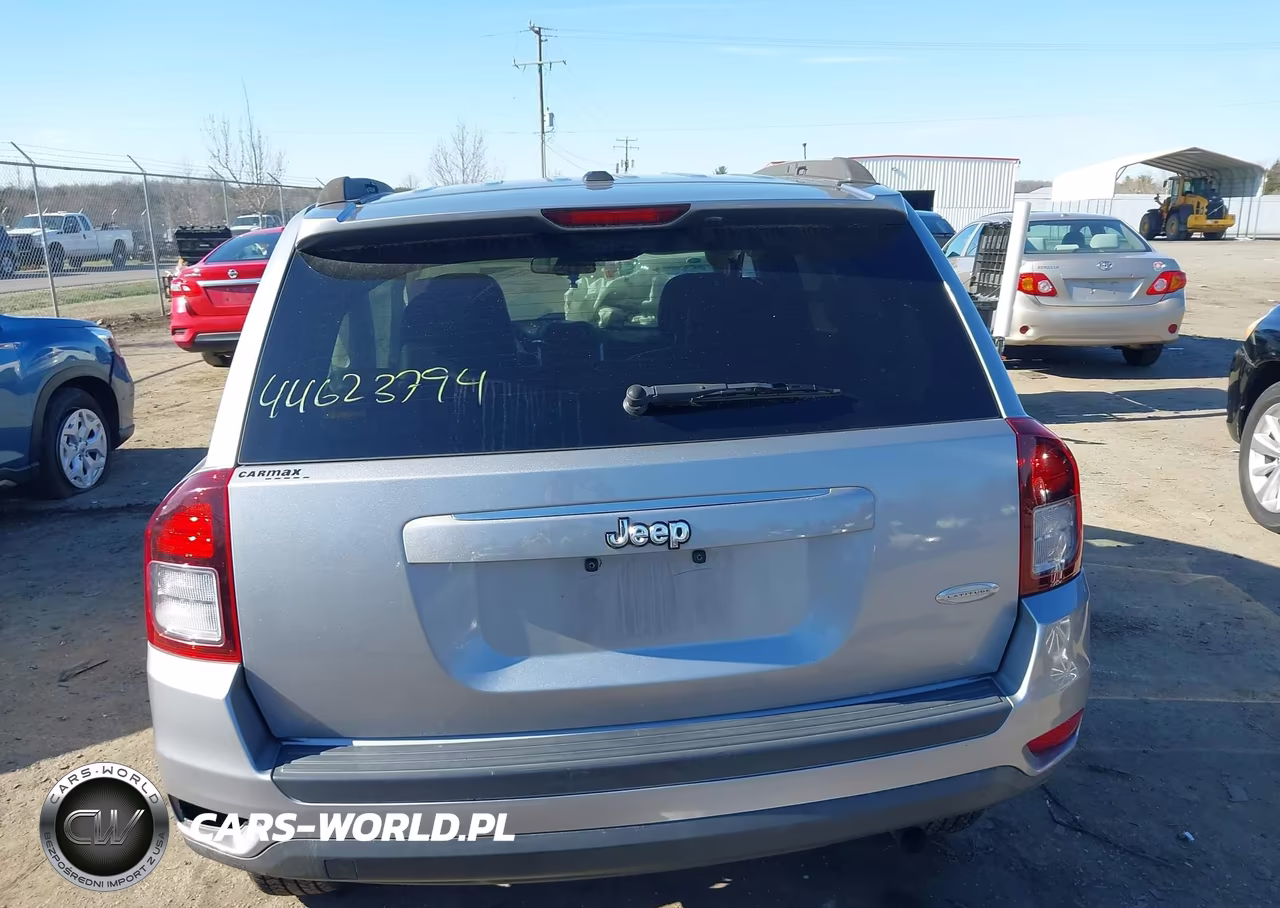 2017 Jeep Compass Latitude Fwd VIN:1C4NJCEA2HD117086 - 16