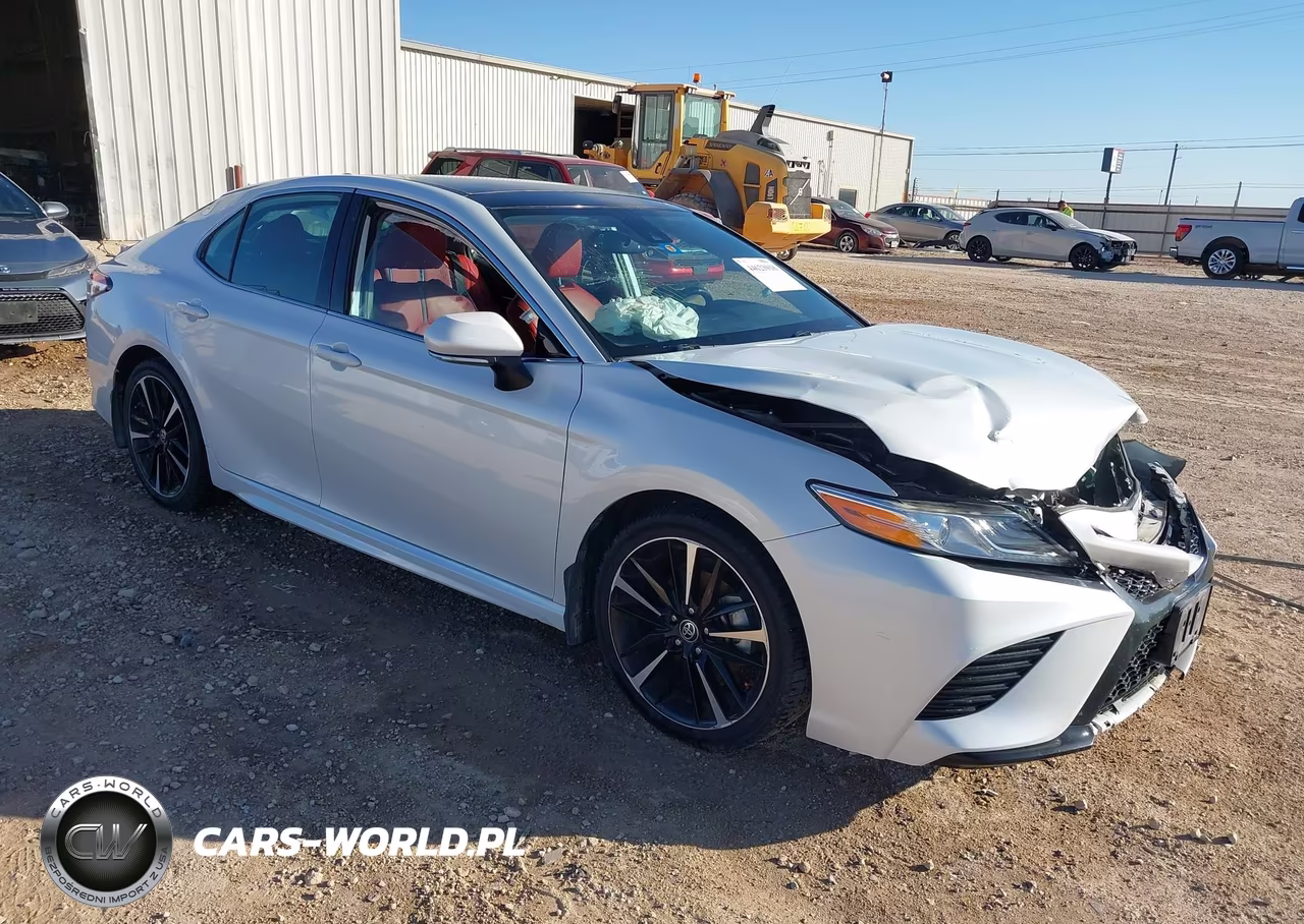 2020 Toyota Camry Xse – zdjęcie 1 z 18