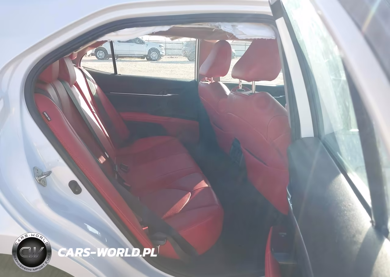 2020 Toyota Camry Xse VIN:4T1K61AK5LU958461 - 8