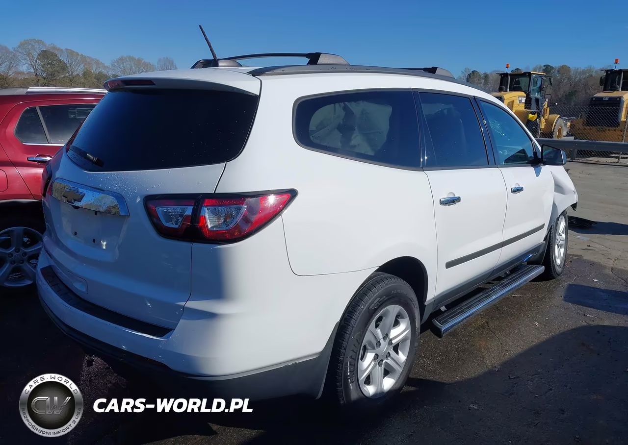 2017 Chevrolet Traverse Ls VIN:1GNKRFED7HJ345715 - 4