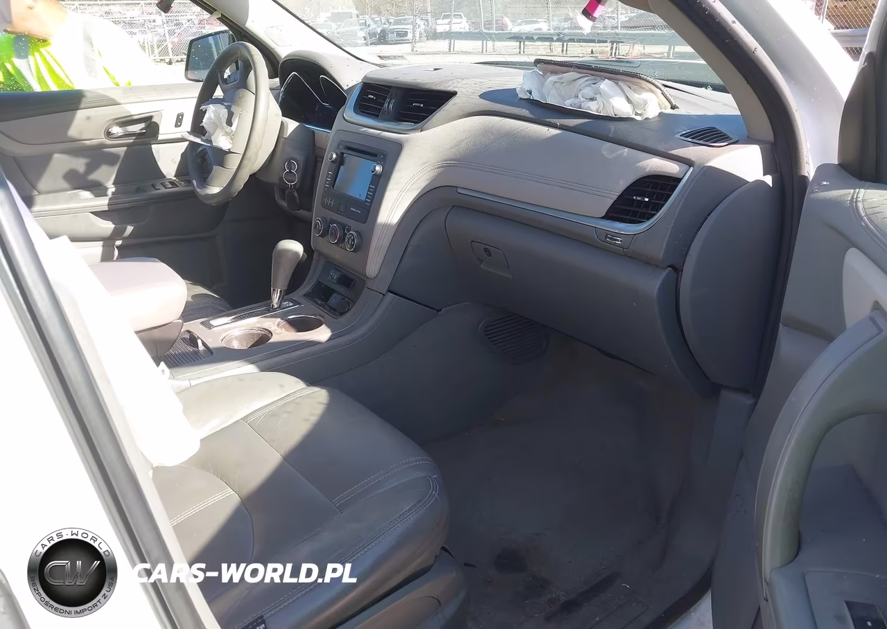2017 Chevrolet Traverse Ls VIN:1GNKRFED7HJ345715 - 5