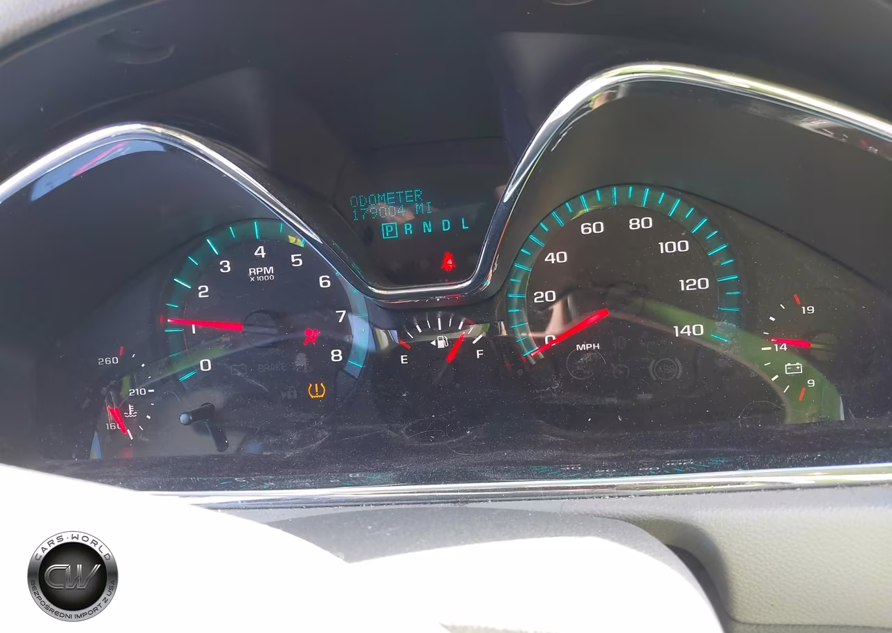 2017 Chevrolet Traverse Ls VIN:1GNKRFED7HJ345715 - 7