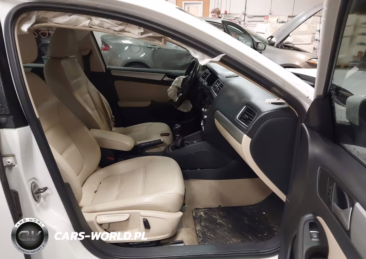 2014 Volkswagen Jetta 1.8T Se VIN:3VWB17AJ0EM406710 - 5