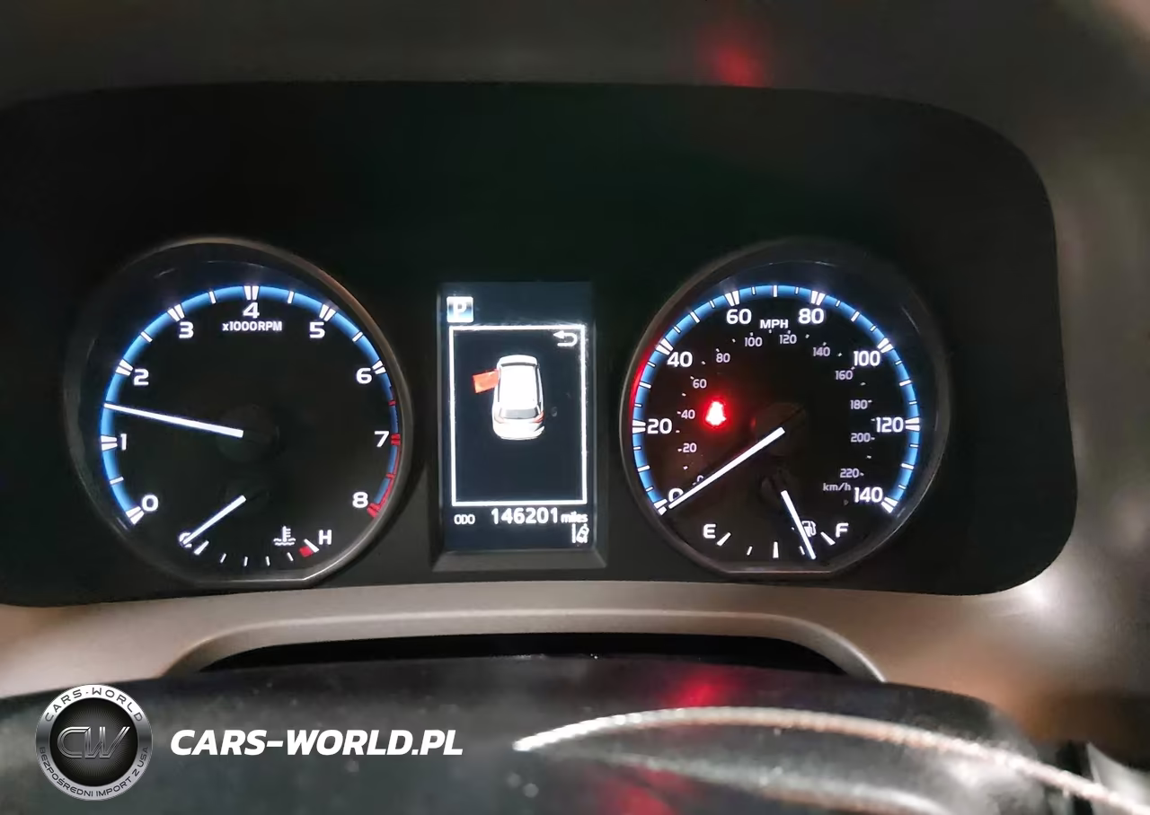 2018 Toyota Rav4 Xle VIN:2T3RFREV9JW816202 - 7
