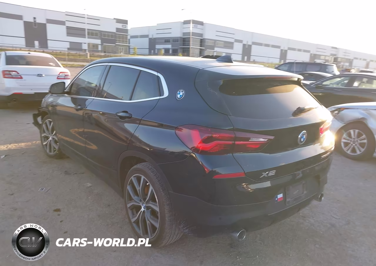 2022 BMW X2 xDrive28I VIN:WBXYJ1C01N5T82165 - 3