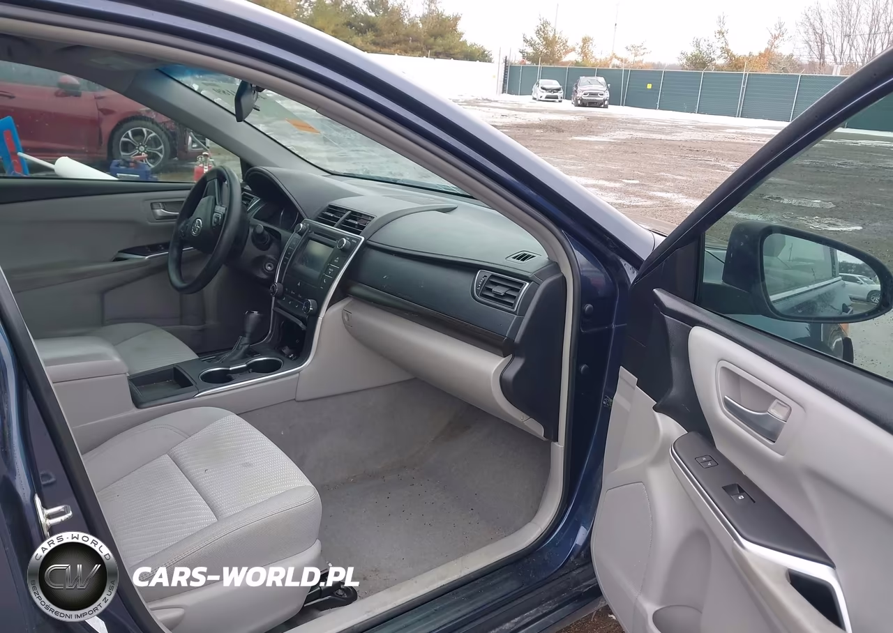 2016 Toyota Camry Le VIN:4T4BF1FK8GR520344 - 5