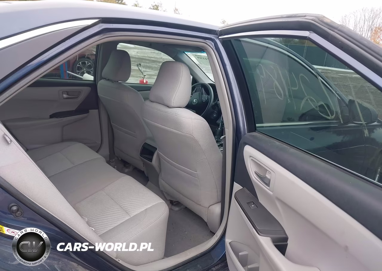 2016 Toyota Camry Le VIN:4T4BF1FK8GR520344 - 8