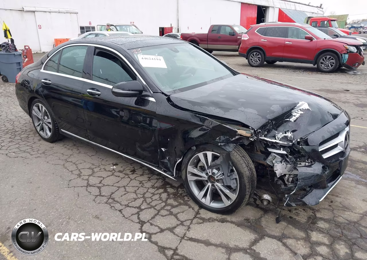 2018 Mercedes-Benz C 300