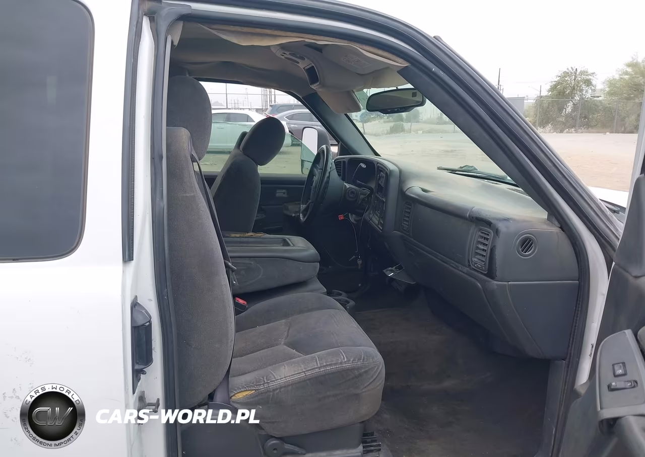 2003 Chevrolet Silverado 2500Hd Ls VIN:1GCHC29U03E142173 - 5