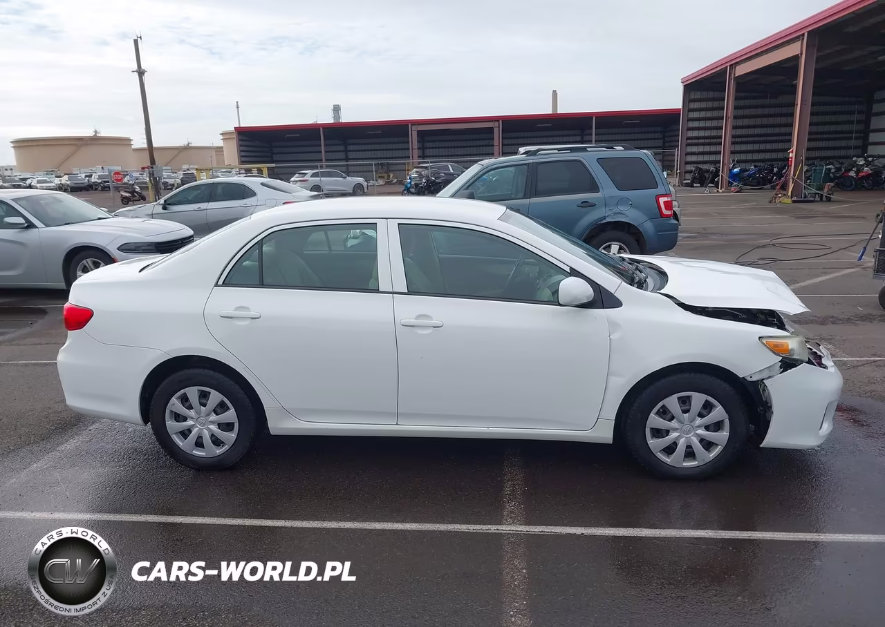 2013 Toyota Corolla L VIN:5YFBU4EE1DP079215 - 13