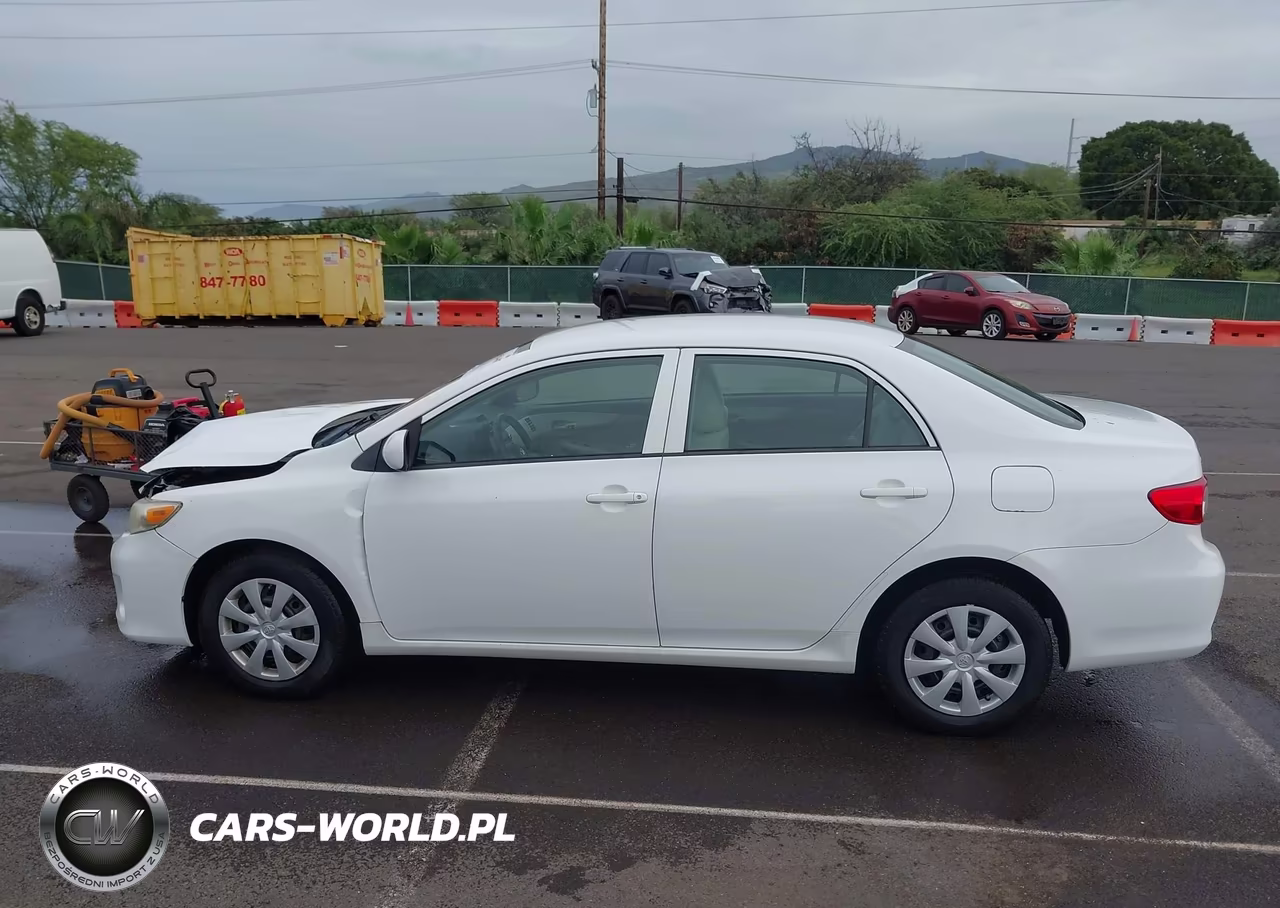 2013 Toyota Corolla L VIN:5YFBU4EE1DP079215 - 14