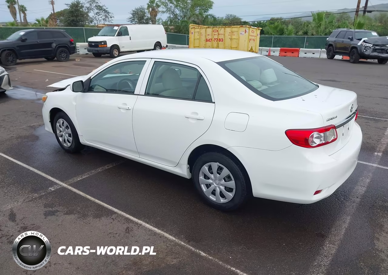 2013 Toyota Corolla L VIN:5YFBU4EE1DP079215 - 3