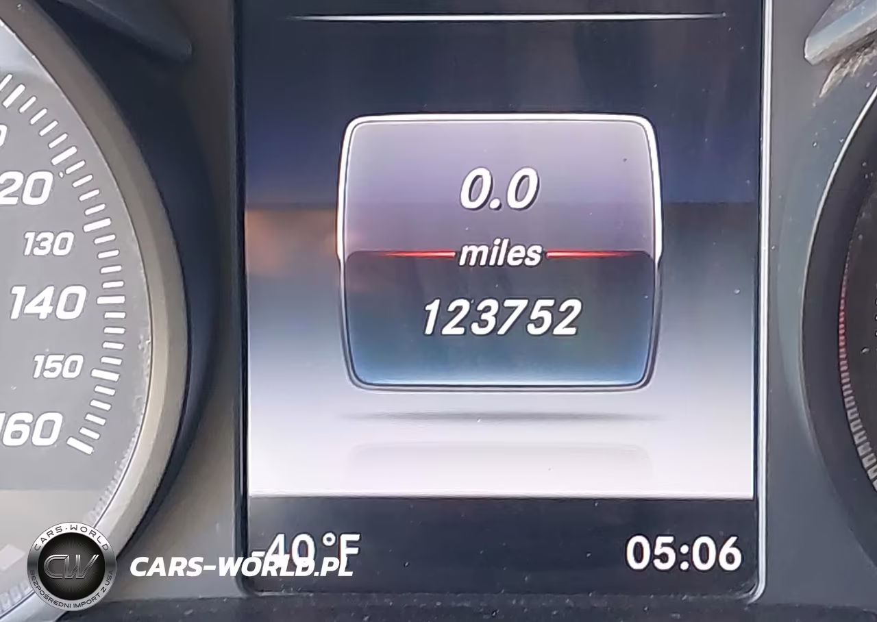 2016 Mercedes-Benz C 300 VIN:55SWF4JB7GU130304 - 15