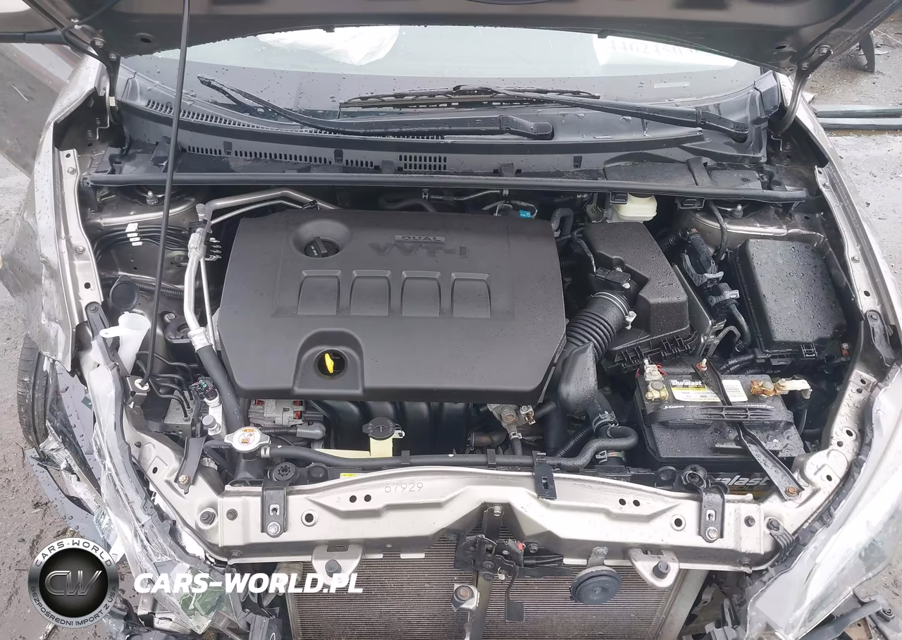 2018 Toyota Corolla Le VIN:2T1BURHE4JC079746 - 10