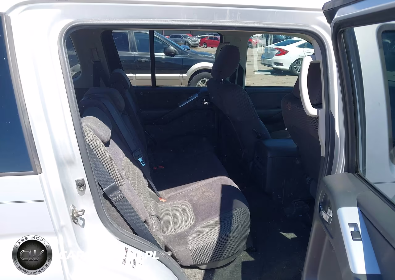 2010 Nissan Pathfinder Se VIN:5N1AR1NN4AC621998 - 8