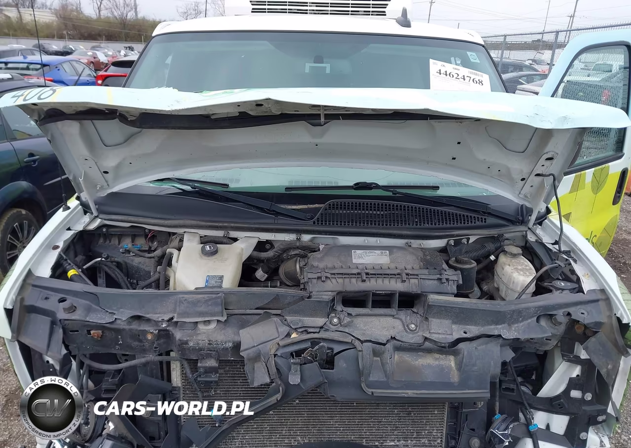 2019 Chevrolet Express 2500 Work Van VIN:1GCWGBFP0K1204509 - 10