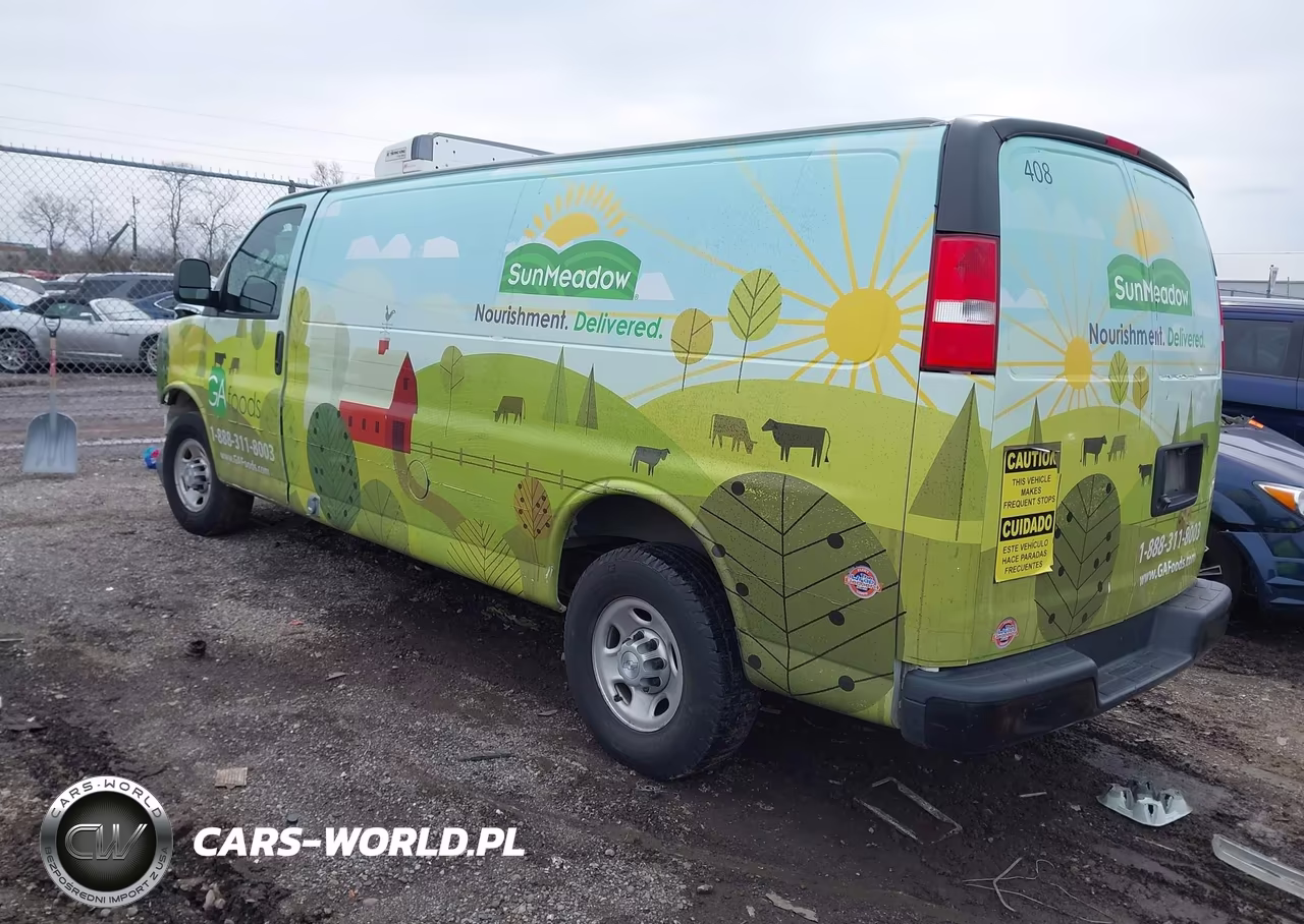 2019 Chevrolet Express 2500 Work Van VIN:1GCWGBFP0K1204509 - 3