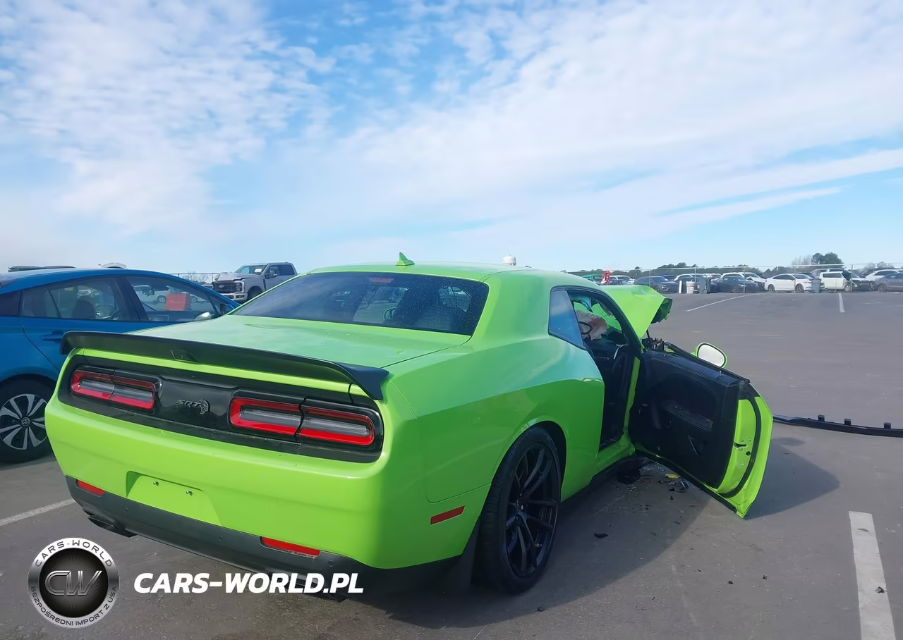 2023 Dodge Challenger Srt Hellcat Jailbreak VIN:2C3CDZC90PH633107 - 4