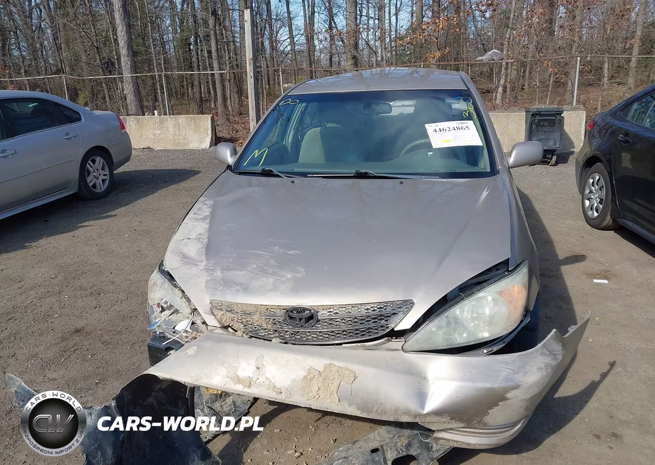 TOYOTA CAMRY LE VIN:4T1BE30K52U066449 - 12
