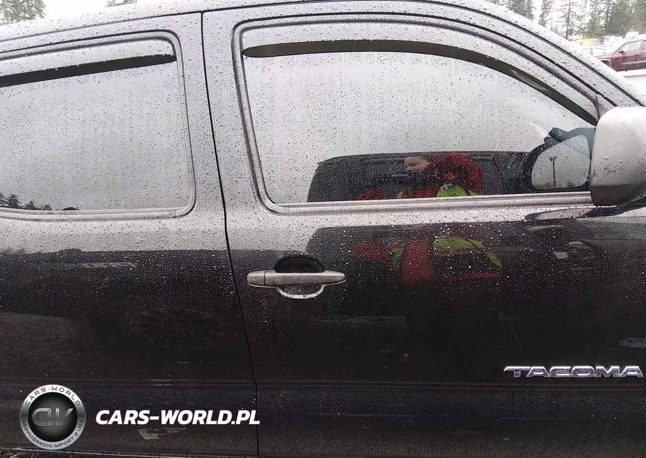 2014 Toyota Tacoma Base V6 VIN:3TMLU4EN9EM134104 - 13