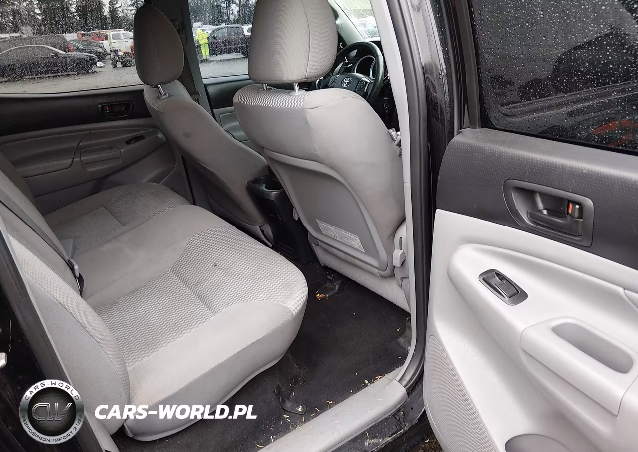 2014 Toyota Tacoma Base V6 VIN:3TMLU4EN9EM134104 - 8