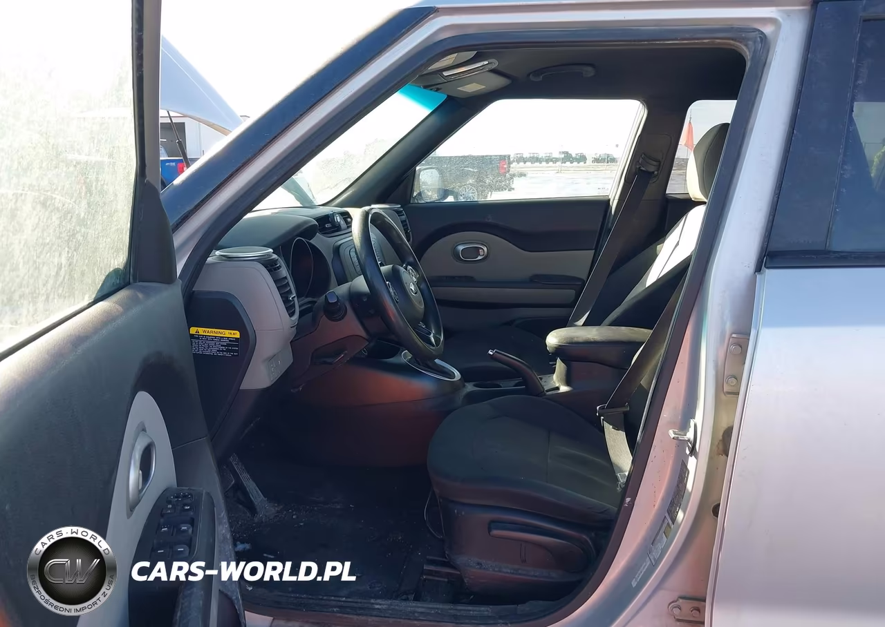 2014 Kia Soul VIN:KNDJN2A26E7704025 - 5