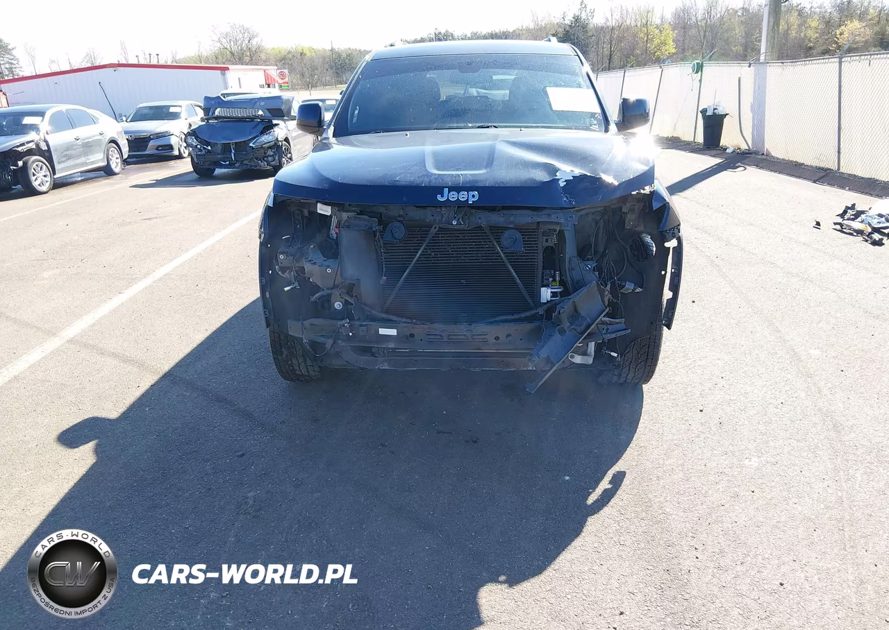 2016 Jeep Grand Cherokee Laredo VIN:1C4RJEAG2GC415794 - 19