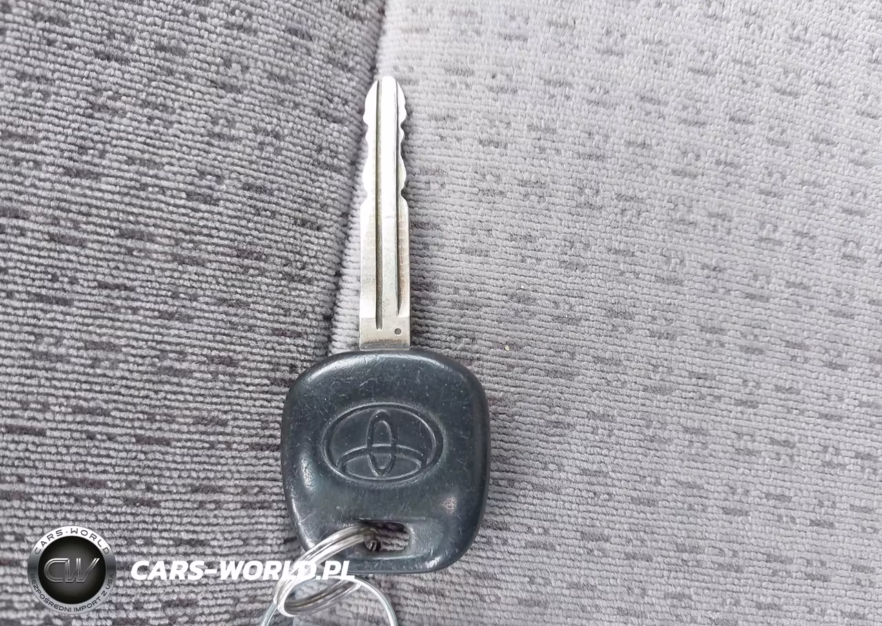 2007 Toyota Corolla Ce VIN:2T1BR32E77C833691 - 11